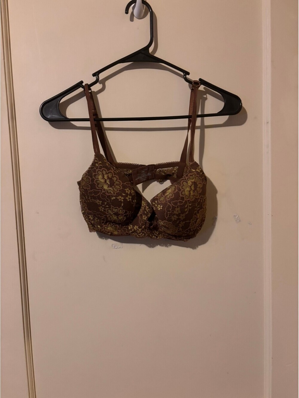 Brown lace bra 36C